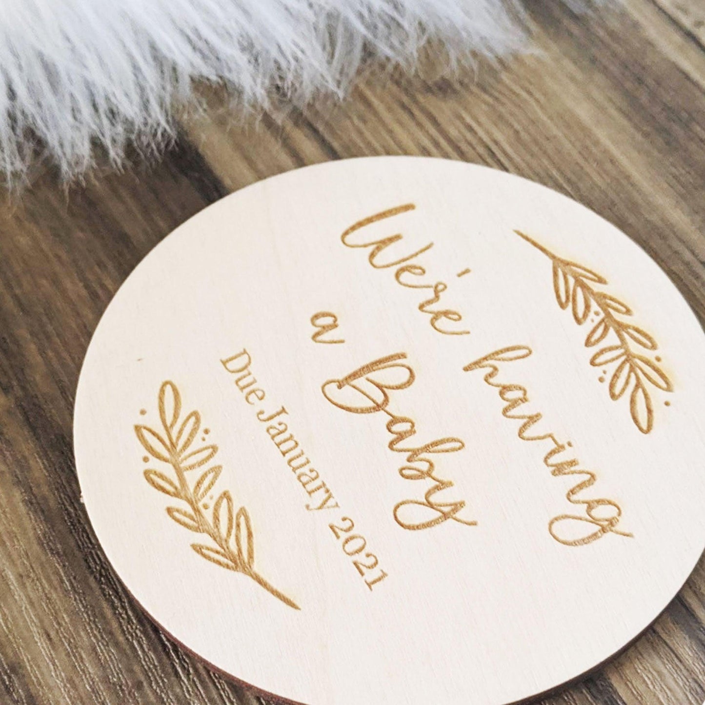 Baby announcement Disc | Personalised Baby Sign | New Baby Announcement | Pregnancy announcement | Parents to be Photo Prop| Baby Flat Lay