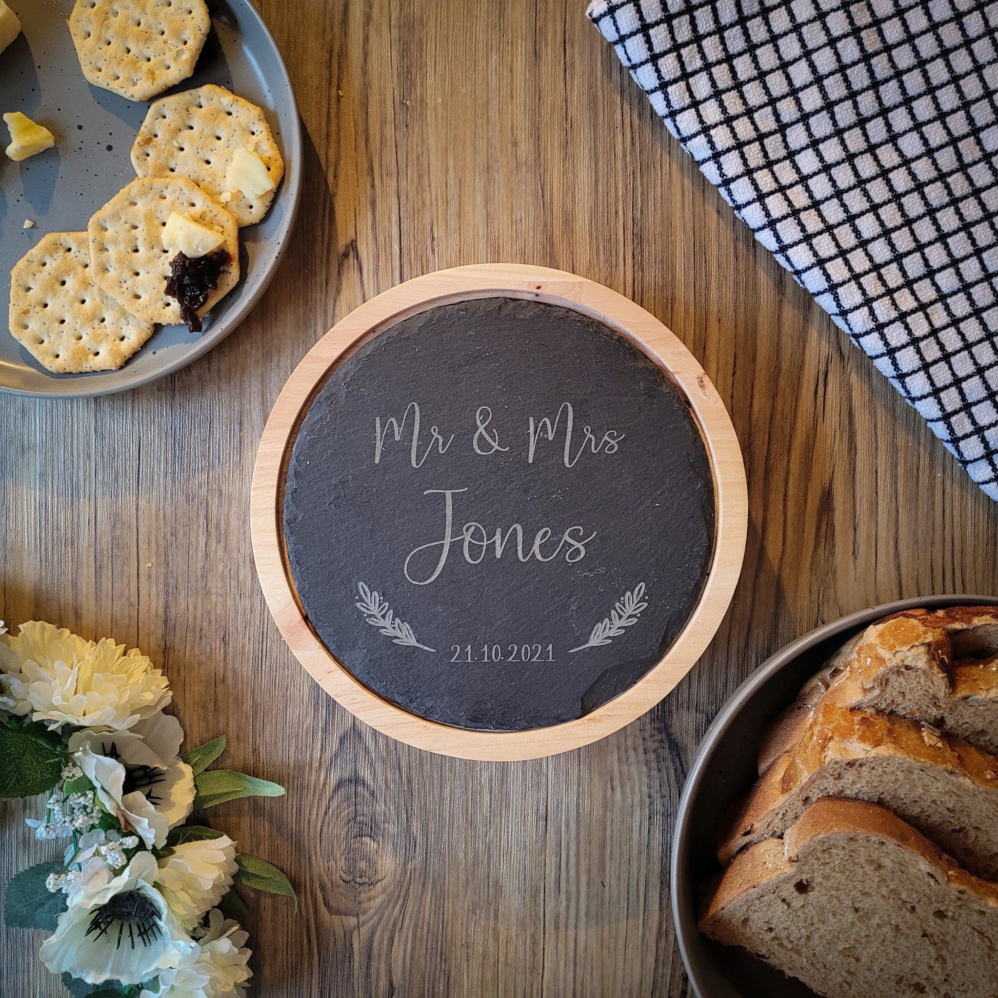 PERSONALISED Slate Cheese set - Wedding gift for couples - Newlywed Custom Gift Chopping board