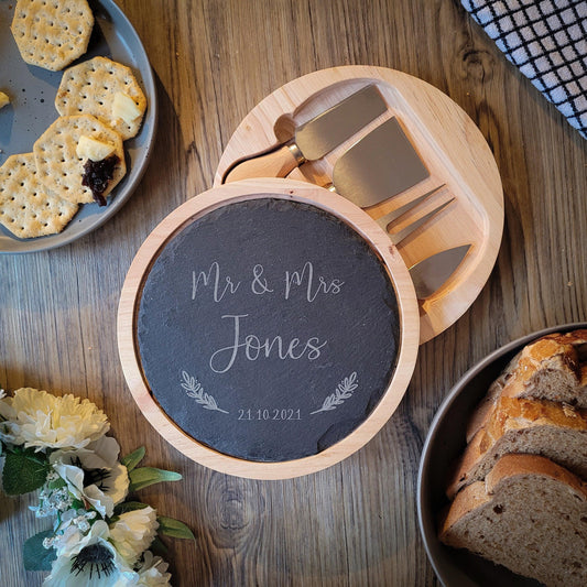 PERSONALISED Slate Cheese set - Wedding gift for couples - Newlywed Custom Gift Chopping board