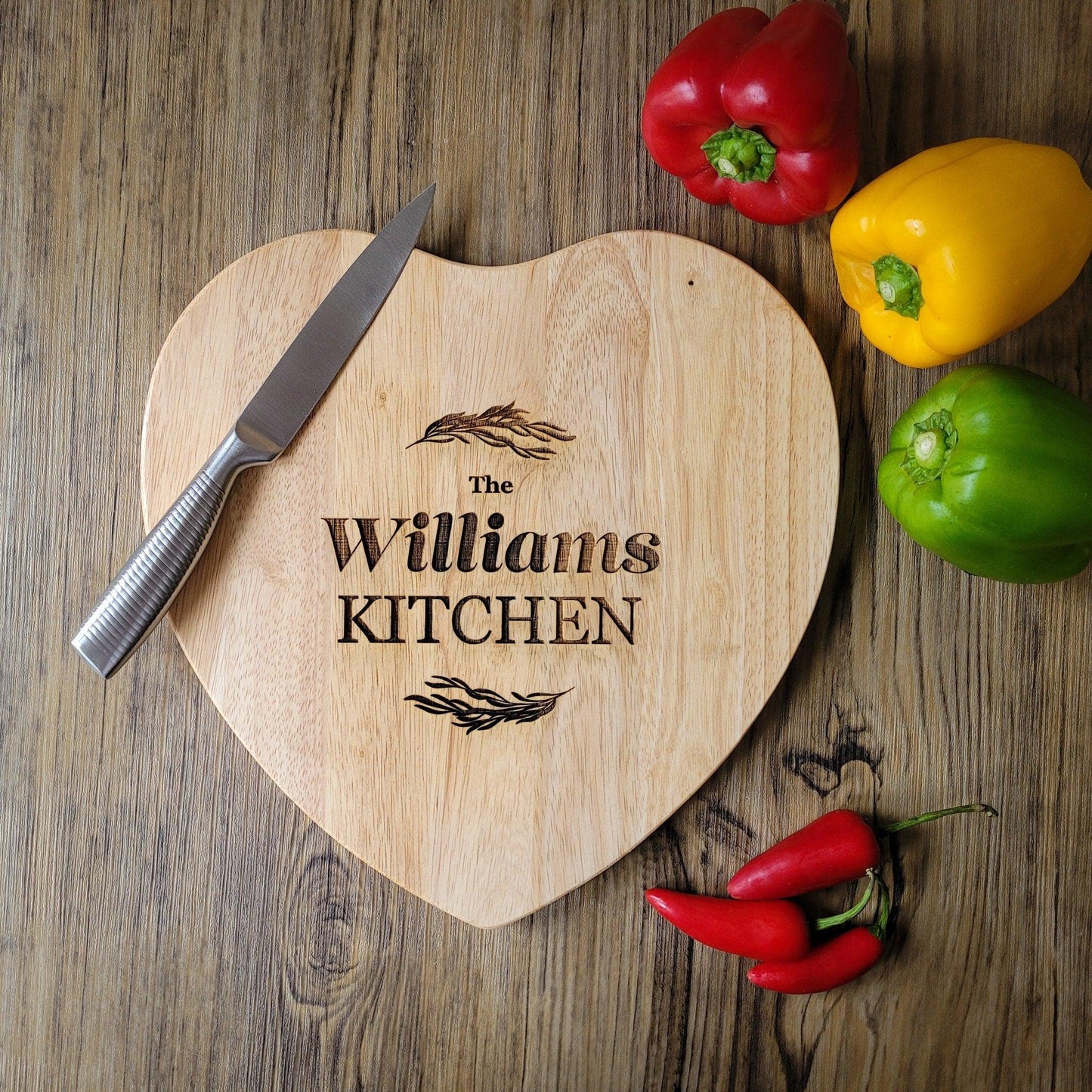 Personalised Engraved Heart Shaped Chopping Board - Personalised Wooden Cheese Board - Family Kitchen Gift