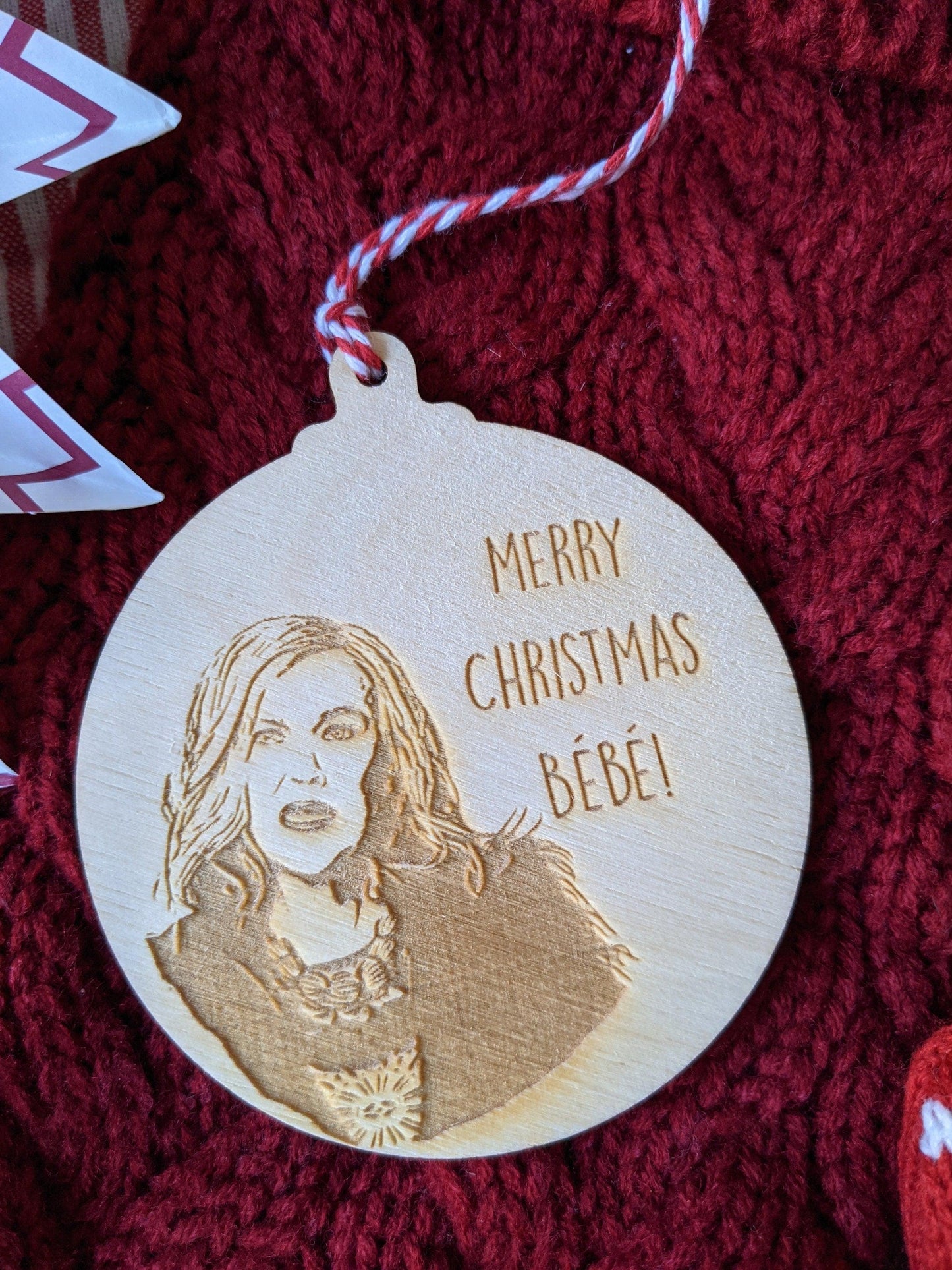 Schitts Creek Christmas Bauble - Merry Christmas Bebe Christmas Decoration - Wooden Engraved Christmas Ornament or Christmas Gift Tag